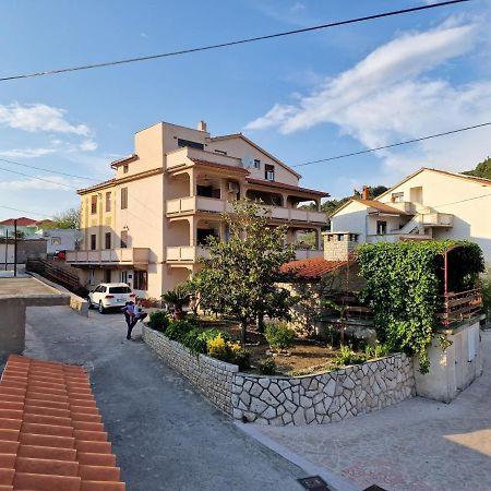 Apartments By The Sea Kampor, Rab - 5037 מראה חיצוני תמונה