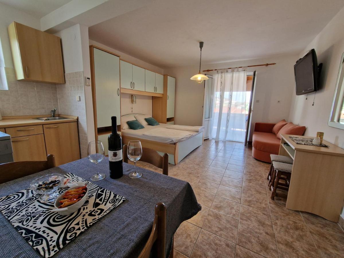 Apartments By The Sea Kampor, Rab - 5037 מראה חיצוני תמונה